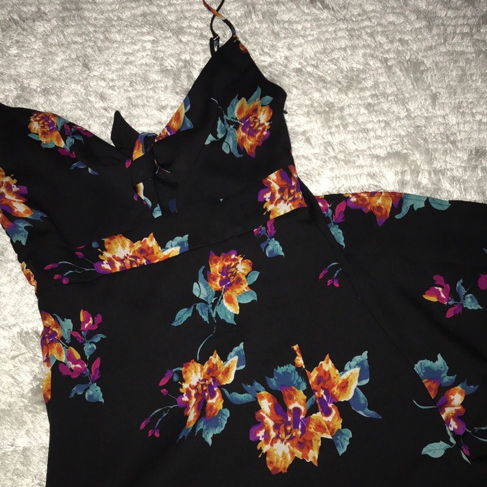 Tie-Front, Slit, Floral Dress💓